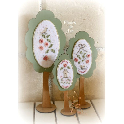 TRIO D'ARBRES DE PRINTEMPS